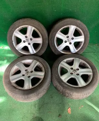Peugeot 307 R16 alloy rim 