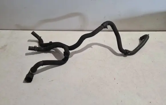 Jaguar F-Pace Engine coolant pipe/hose