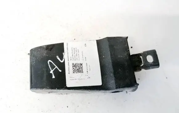Skoda Superb B6 (3T) Rear door check strap stopper 3t0839249 3t0.839.249