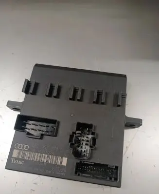 Audi A8 S8 D3 4E Comfort/convenience module 4E0907279L 4E0910279L 0007898B6
