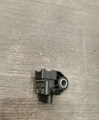 Mercedes-Benz E W213 Airbag deployment crash/impact sensor A2139051300