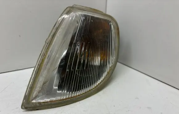 Citroen Saxo Front indicator light CS9353G
