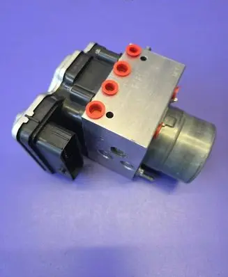 Nissan Qashqai J12 ABS Pump 476606UC0A 0265293582
