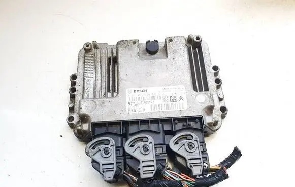 Citroen Xsara Picasso Engine control unit/module 0281012468 9663268380