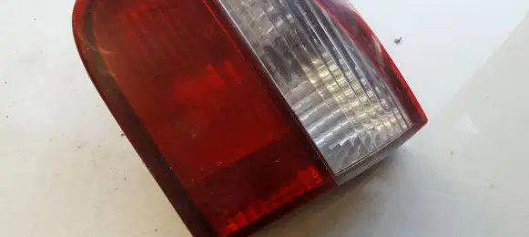 Suzuki Liana Tailgate rear/tail lights