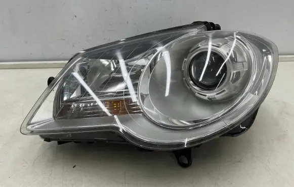 Volkswagen Touran I Headlight/headlamp 1t1941005b