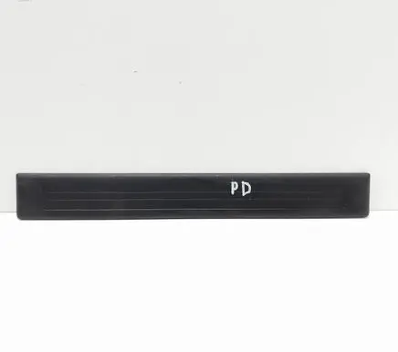 Mercedes-Benz GL X164 Front sill trim cover A1646800435