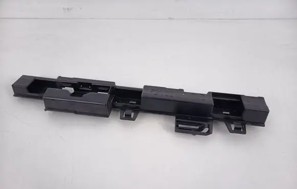BMW 2 F22 F23 Sill supporting ledge 7268076