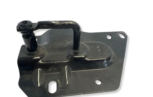 Audi A4 S4 B9 Engine bonnet/hood lock/latch loop/hook 8W0823185D S355MC
