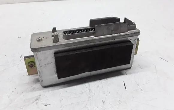 Audi 80 90 S2 B4 ABS control unit/module 0265100037