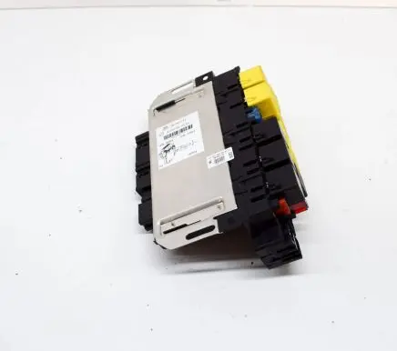 Mercedes-Benz S W220 Fuse module 05045114 A0295450432