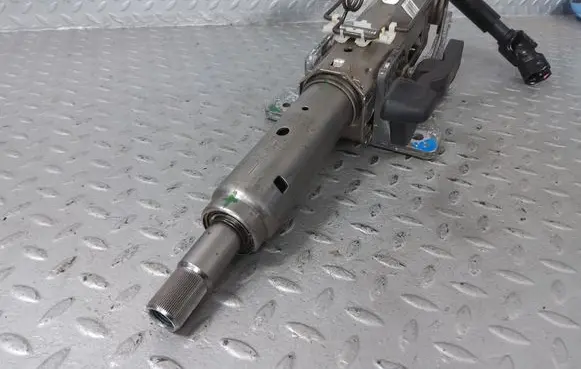 Chevrolet Volt I Steering wheel axle 39008866 39087672