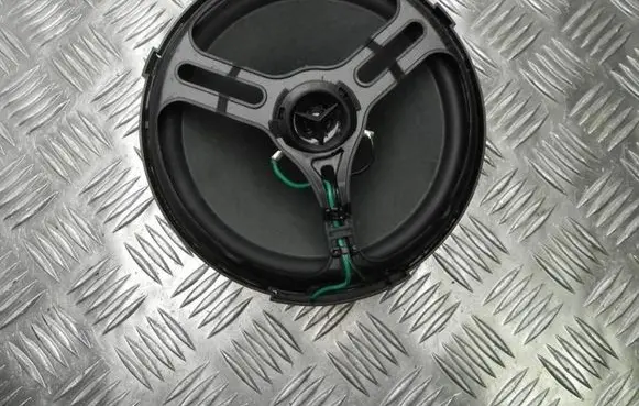 Mercedes-Benz C AMG W204 Front door high frequency speaker A2048202902 R1367