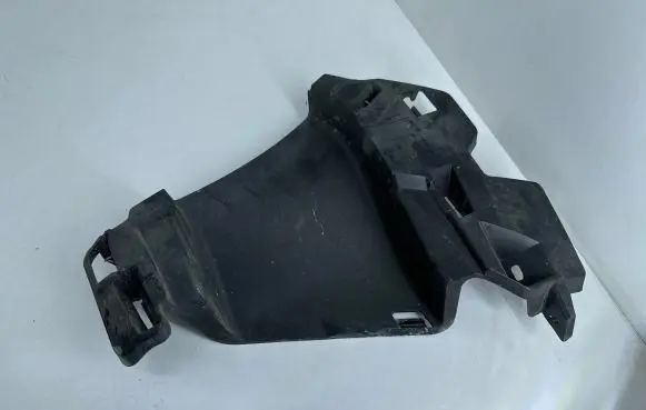Renault Clio V Front bumper support beam 960105647R 068525