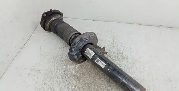 Volkswagen Golf VI Front shock absorber/damper 1T0413031HN 1T0412015MG