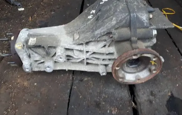Audi A8 S8 D3 4E Rear differential 0AR525083 0AR525053