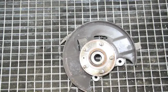 Opel Insignia A Front wheel hub