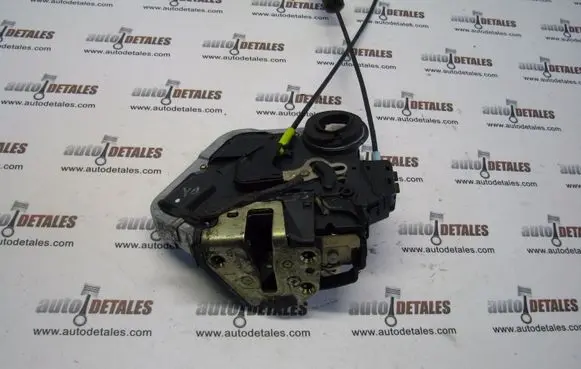 Toyota Camry Rear door lock