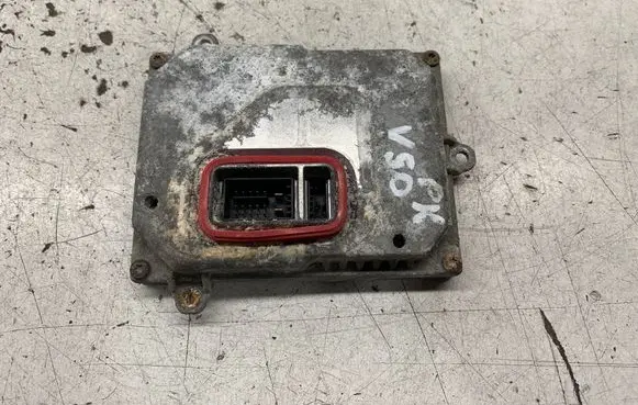 Volvo V50 Headlight ballast module Xenon 1307329098 1035500015