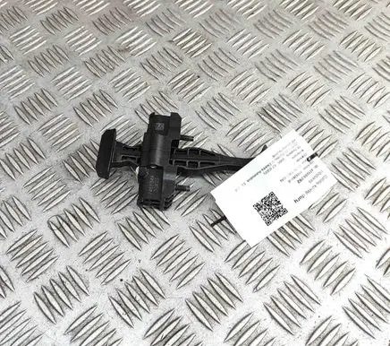BMW X7 G07 Rear door check strap stopper 7451348