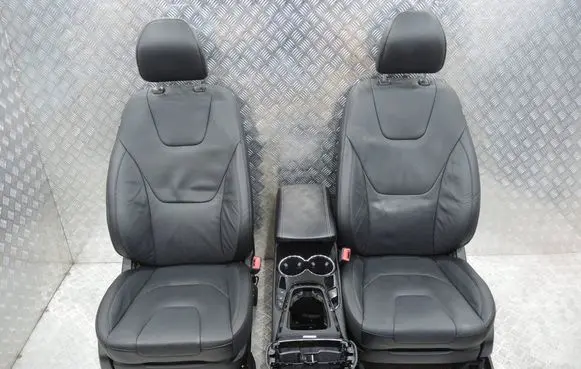Ford Edge II Seat and door cards trim set 