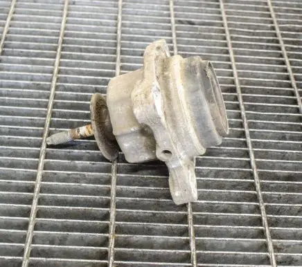 Ford Transit Custom Engine mount bracket BK316A002