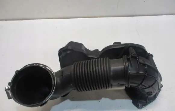 BMW 2 Active Tourer U06 Air intake duct part GJ329F876BA