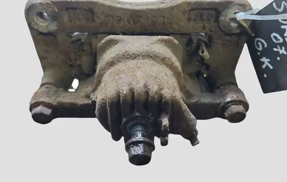 KIA Sorento Rear brake caliper