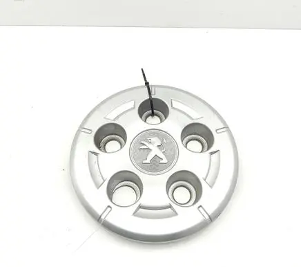 Peugeot Boxer R20 wheel hub/cap/trim 1374675080 0137638808