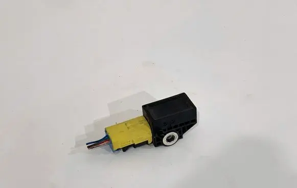 Honda CR-V Airbag deployment crash/impact sensor 77970-TLA-A010-M4