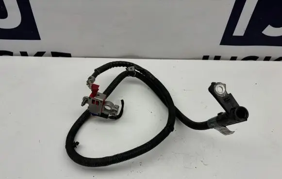 Mercedes-Benz GLA W156 X156 Positive cable (battery) A2465407832