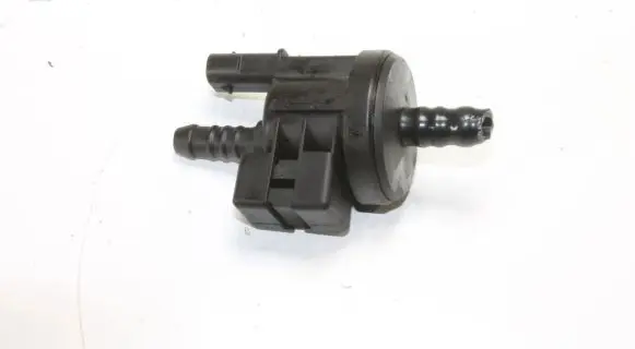 Skoda Superb B6 (3T) Turbo solenoid valve 06H906517B