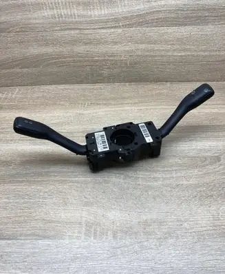 Volkswagen Golf IV Wiper turn signal indicator stalk/switch 8L0953513G 4N0953503E