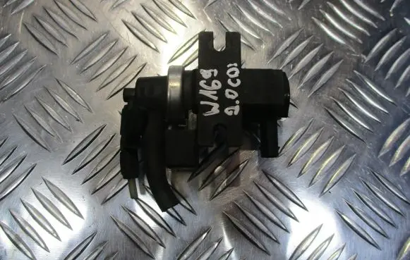 Mercedes-Benz A W169 Valve vacuum A00515355