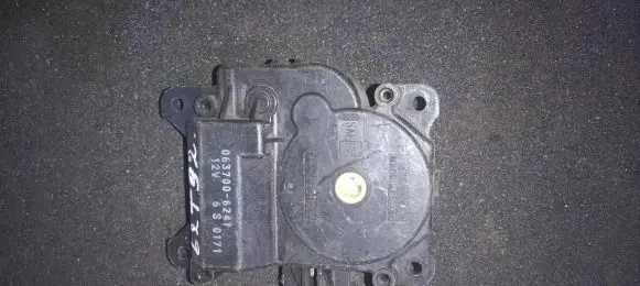 Toyota Camry Air flap motor/actuator 0637006241 063700-6241