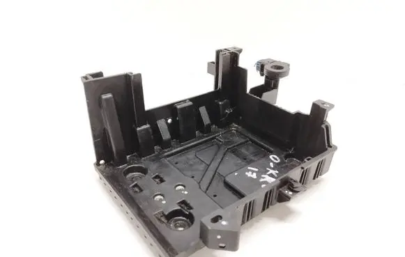 Opel Karl Battery tray 42359389