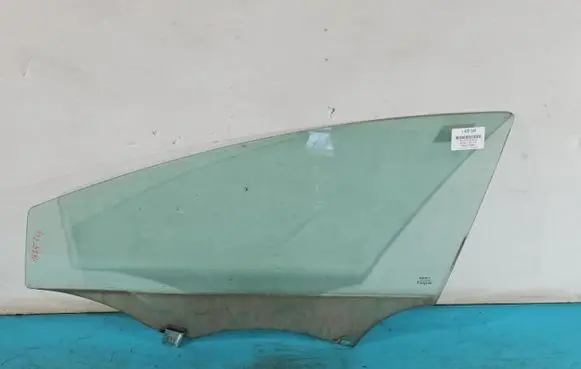 Seat Leon (1P) Front door window glass four-door IMPRK1425544