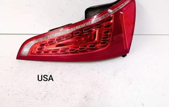 Audi Q5 SQ5 Tailgate rear/tail lights 8R0945094B
