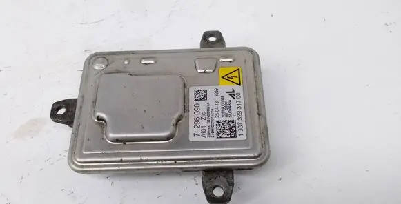 BMW 3 F30 F35 F31 Headlight ballast module Xenon 7296090 130732931700 10EEG111308
