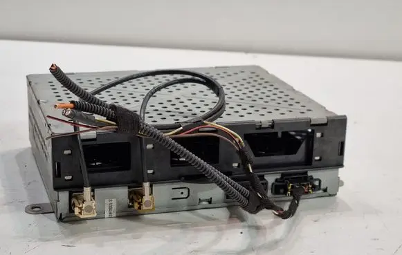 Audi A8 S8 D3 4E Radio/CD/DVD/GPS head unit 4E0035541 4E0910541B