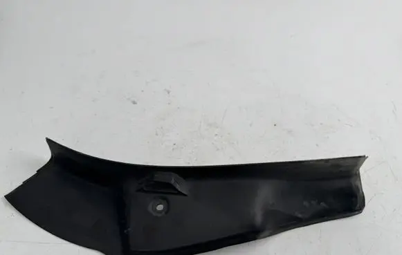 Mercedes-Benz E W213 Rear/tail light trim molding A2136900802