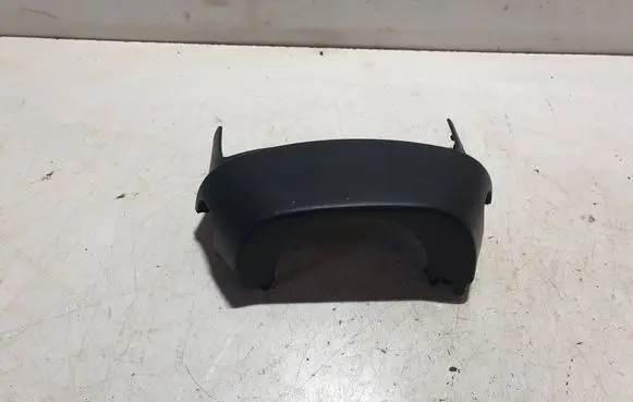 Renault Captur Steering wheel column trim 484715908R 134729