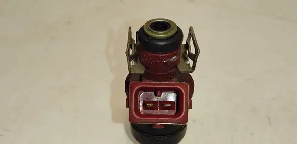 Audi A6 S6 C5 4B Fuel injector 078133551BB