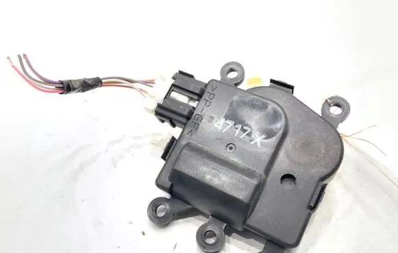 Mazda 3 II Air flap motor/actuator