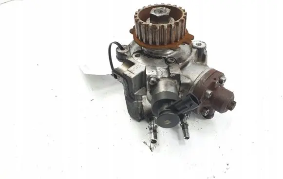 Citroen C4 II Picasso Fuel injection high pressure pump 0445010739