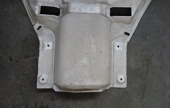 Mercedes-Benz E W213 Engine cover (trim) A2136823700