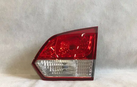 Chevrolet Cruze Tailgate rear/tail lights 95089904