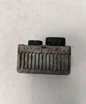 Opel Insignia A Glow plug pre-heat relay 55563423