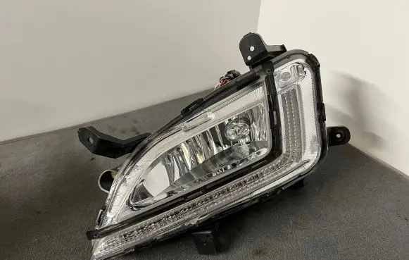 Hyundai Tucson LM Front fog light 92201D7600 201D7600 1908130905