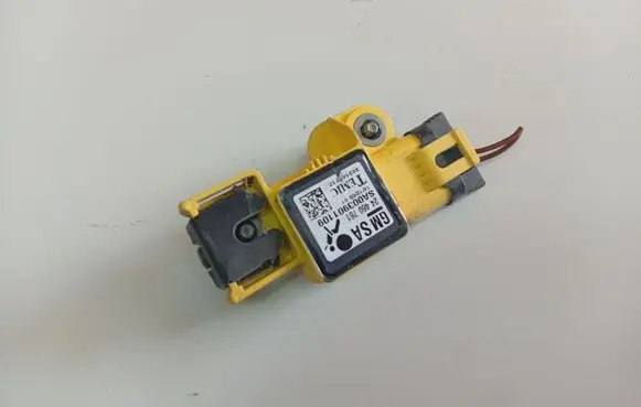 Opel Zafira B Airbag deployment crash/impact sensor 24460761